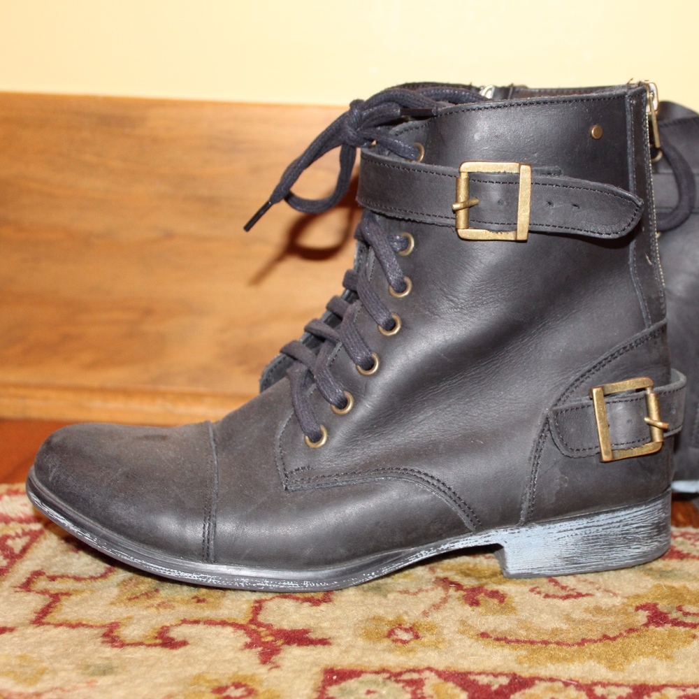 Dolce Vita Boots (Size 9.5)